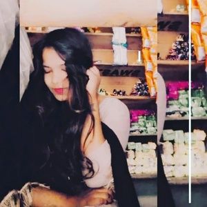 Meet your Posher, Pratyusha